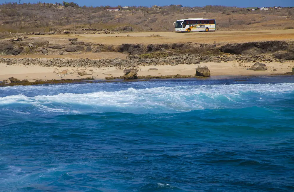 Best of Aruba by Bus