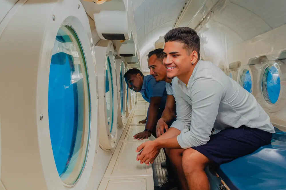 Atlantis Submarines Expedition